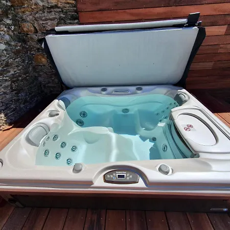Superbe Avec Jacuzzi Au Calme *